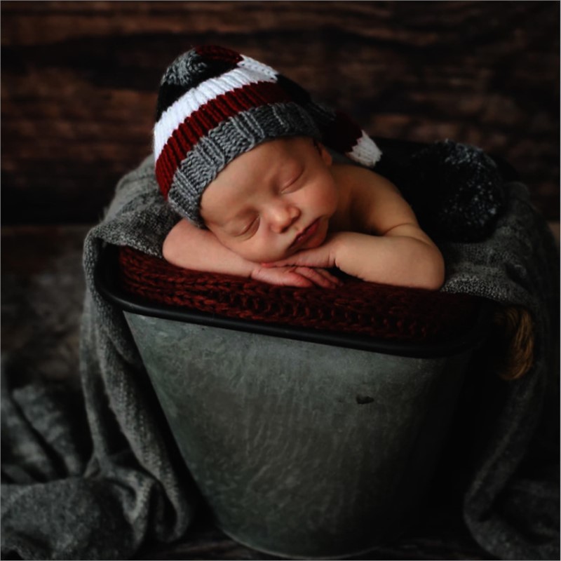 Baby Clothing Model - 赤ちゃん用のニット漫画帽子,写真撮影用のロングテールハット,衣類のモデリング,写真アシストウール