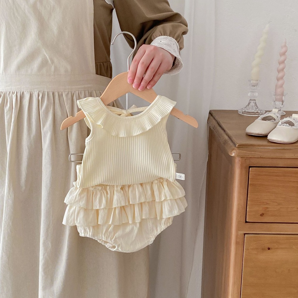 Baby Clothing Korea - 韓国スタイル女の赤ちゃん服セット 0-2 年新生児プリンセス無地ノースリーブベスト + レイヤードブルマ 2