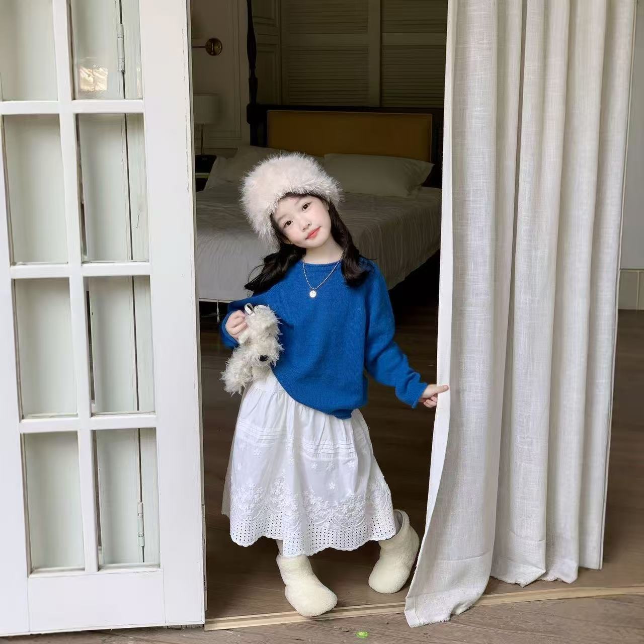 春秋の女の赤ちゃんニットセータールーズブループルオーバー幼児 - Baby Clothing Jumpers のレビューと価格